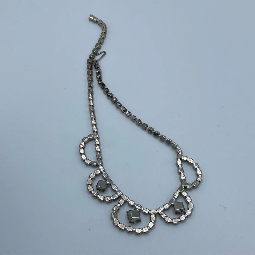 Vintage Clear Rhinestone Faux Diamond Ornate Choker Necklace - Picture 6 of 13